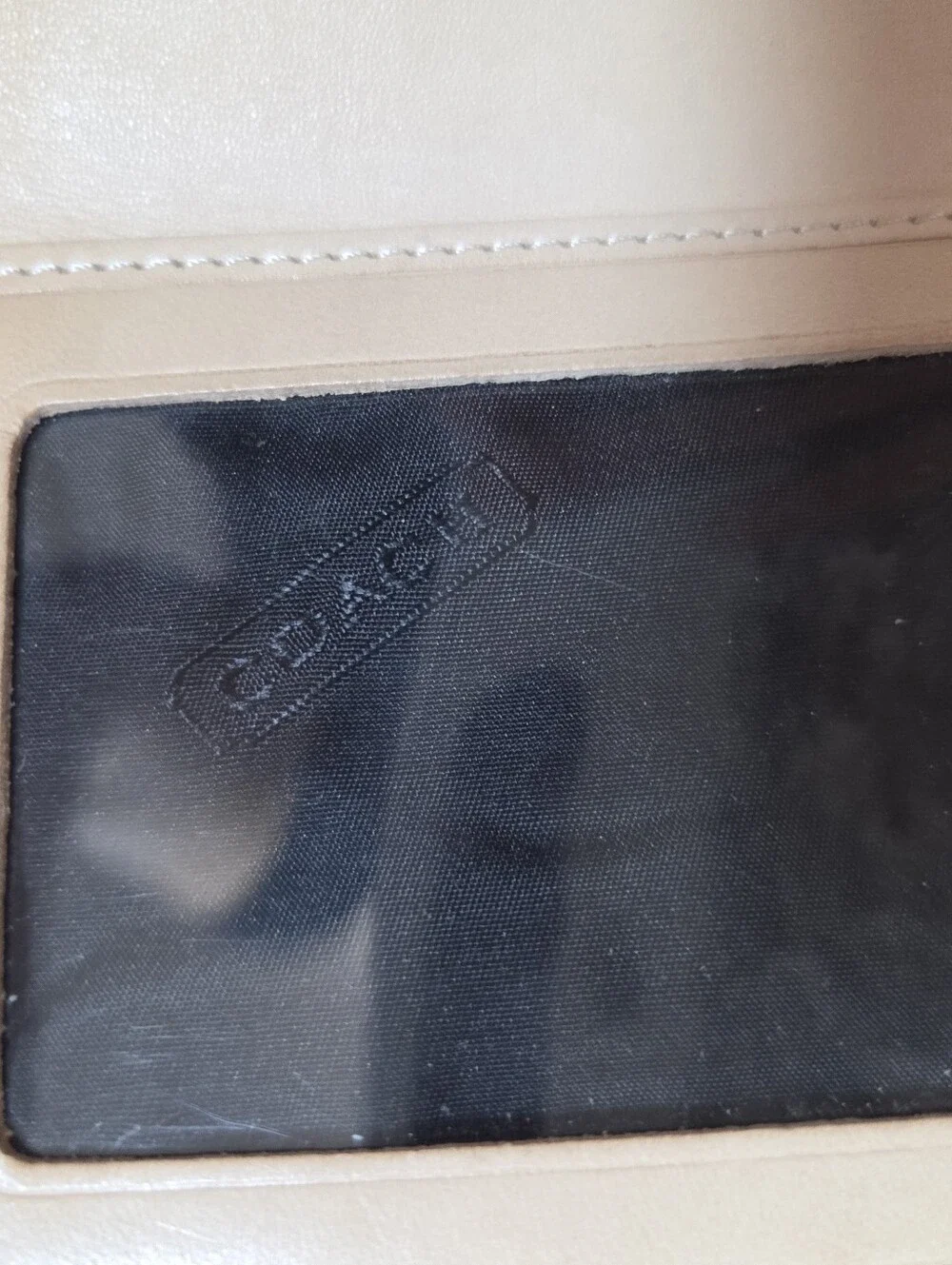 Vintage Y2K Coach Hamptons Black Signature Jacquard Wallet Buckle Detail